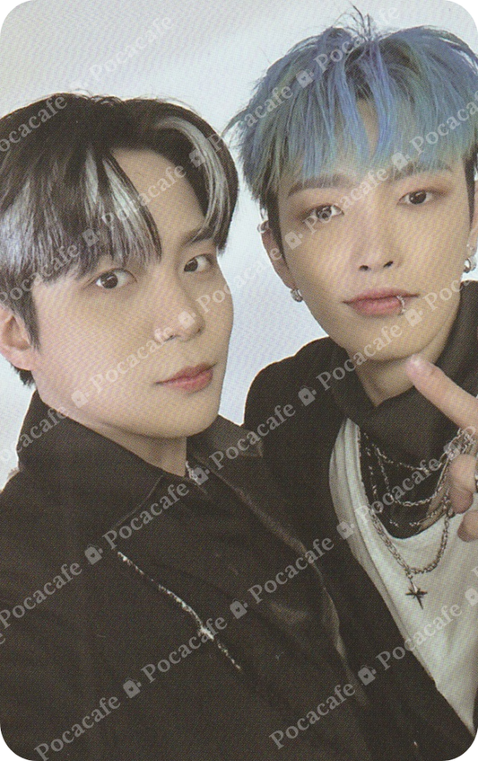 THE WORLD EP 2 OUTLAW DIARY VER UNIT