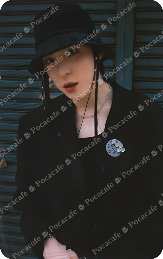 THE WORLD EP 2: OUTLAW IMAGE CARD