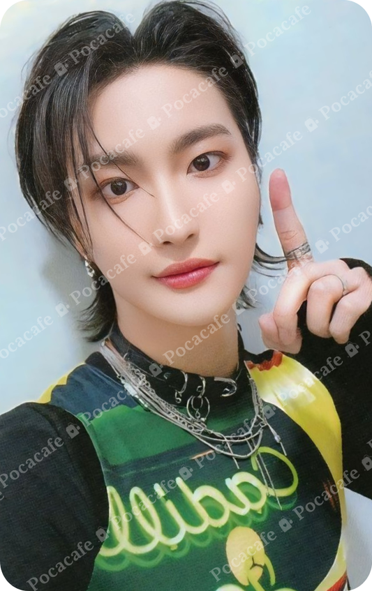 ANITEEZ X SOUNDWAVE POP UP COLLECTBOOK