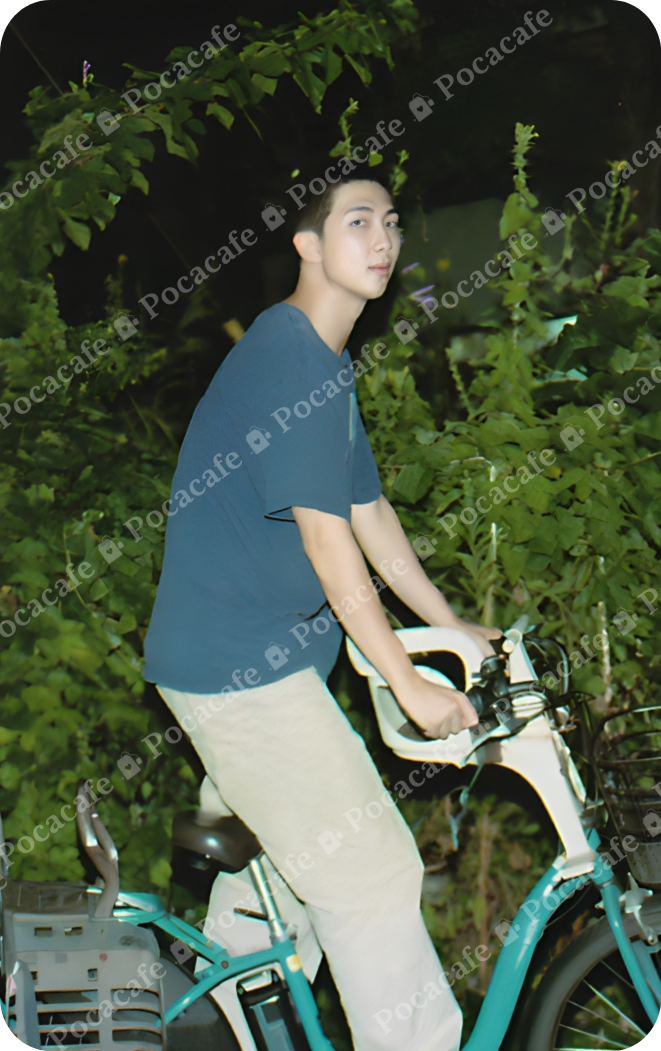 RIGHT PLACE WRONG PERSON MUSICART