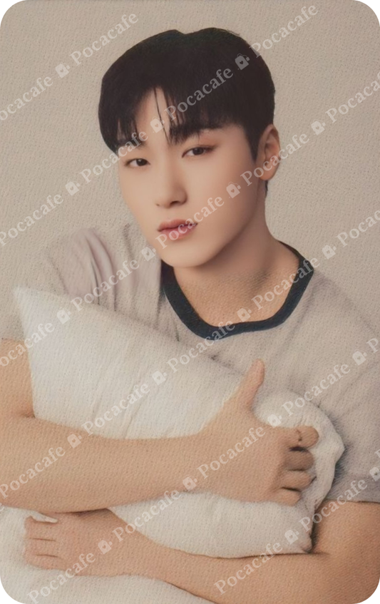 GOLDEN HOUR PART 1 POCA ALBUM QR CARD