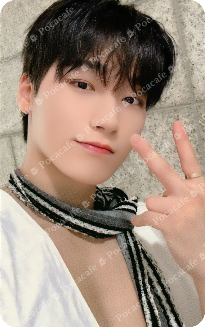 THE WORLD EP. 2: OUTLAW MINIRECORD